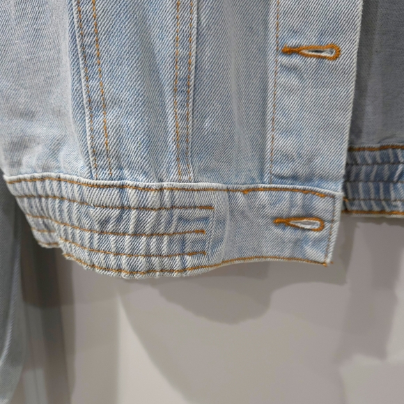 Emory Park Light Blue Wash Cropped Jean Jacket, Elastic Waistband, Unlined, L - Picture 8 of 13